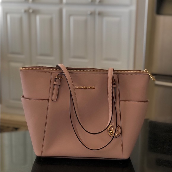 Michael Kors Handbags - michael kors purse
